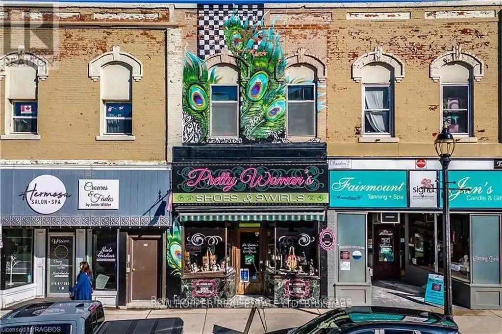 921 2nd Avenue E, Owen Sound